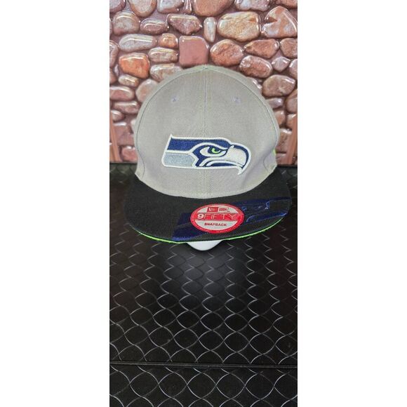 Vintage NFL Seattle Seahawks New Era Adjustable Snapback Cap - Picture 1 of 10